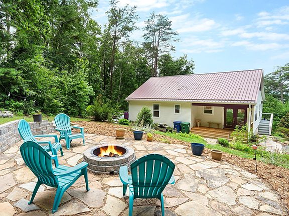5th image of 333 Herron Point Ln