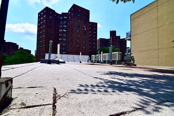 Rented by Safdie Realty Group | media 38