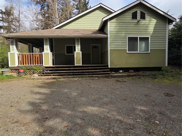 1207 E 121st St, Tacoma, WA 98445