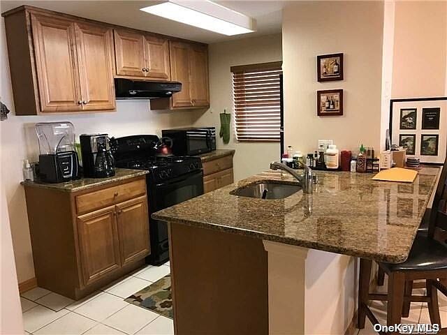 1st image of 160 Lincoln Blvd