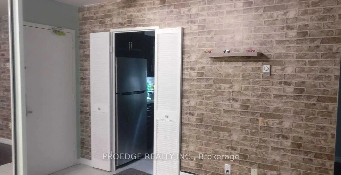 1 bed, $2,100 — Photo 3