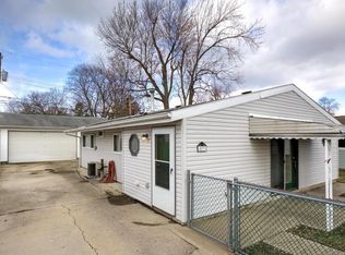 877 Vanderberg Pl, Columbus, OH 43204