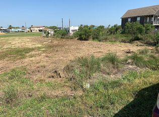 304 Flamingo St, Sargent, TX 77414