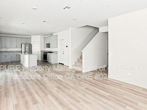 5th image of 28235 Ashtree St
