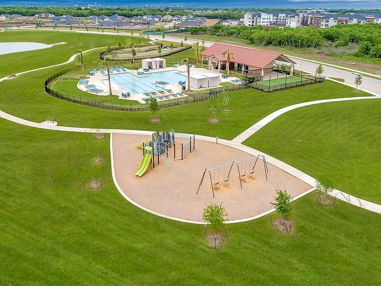 2232 Clements Shore Ln — Photo 43