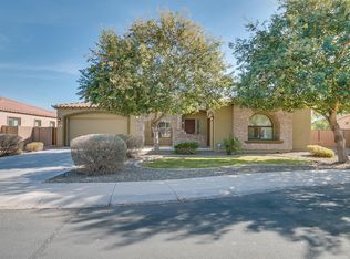 4961 S Rincon Dr, Chandler, AZ 85249
