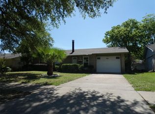 5418 Saddleback Rd, Garland, TX 75043