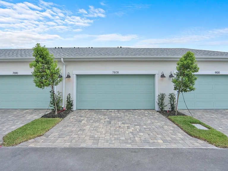 7808 SW Cline St — Photo 42