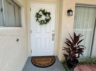 Townhouses Of Jacaranda, Fort Lauderdale, FL 33324