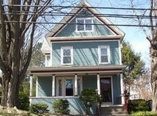 111 Riverside Dr, Northampton, MA 01062