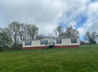 808 Jim Pressnell Rd, Tazewell, TN 37879