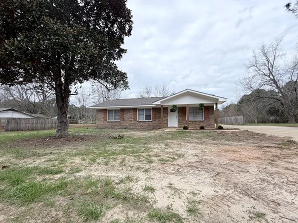 283 County Road 3306, Troy, AL 36079