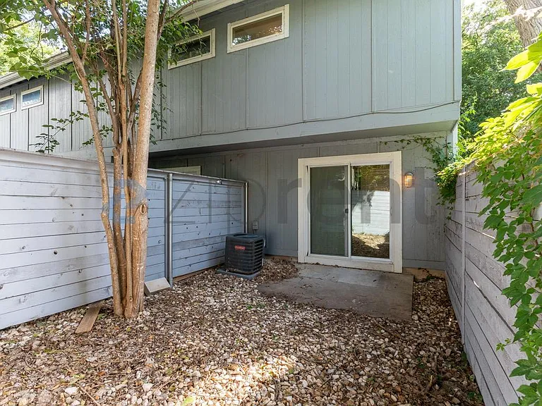 3450 Willowrun Dr #D — Photo 14