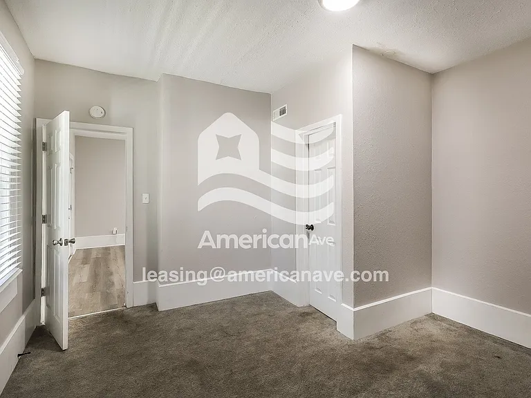 857709_012_wm_-_bedroom_13327377.jpg