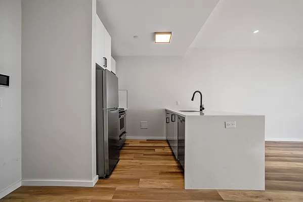 Rented by Joel Scharf, LREB | media 36