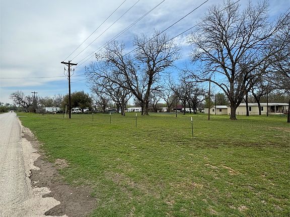 2nd image of 155 Pawnee Trl