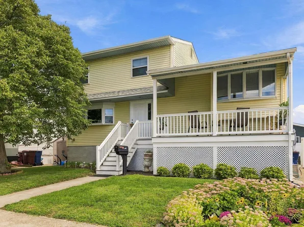 611 N Cambridge Ave, Ventnor, NJ 08406