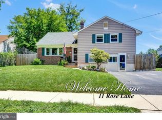 11 Rose Ln, Burlington, NJ 08016