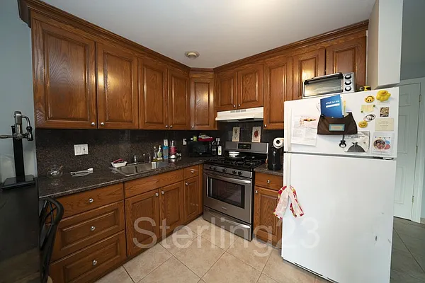 Rented by Sterling Realty Solution Inc | media 4