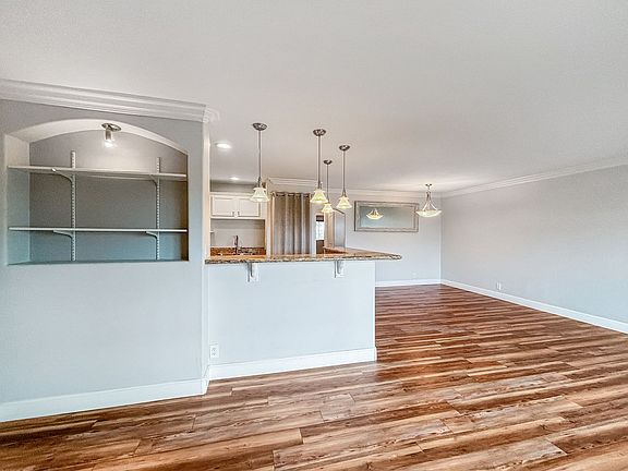 4th image of 1233 22nd St Unit 2