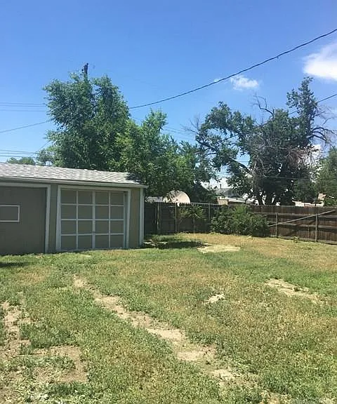 521 Brown Ave — Photo 14