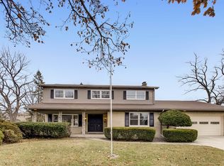637 62nd Ct, Downers Grove, IL 60516