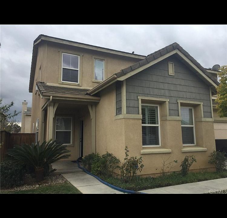 2nd image of 22321 Hawthorn Ave