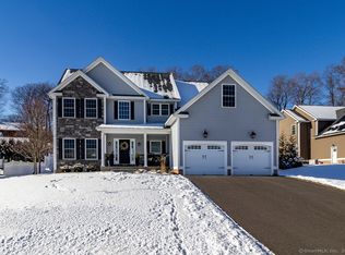 17 McGee Ln, Berlin, CT 06037
