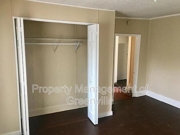 2nd image of 420 West Ave