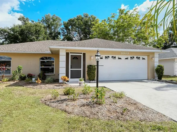 2033 Old Arbor Ct, Sarasota, FL 34232