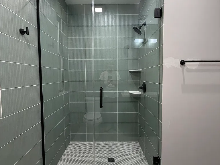 3530 W Dickens Ave #1 — Photo 11