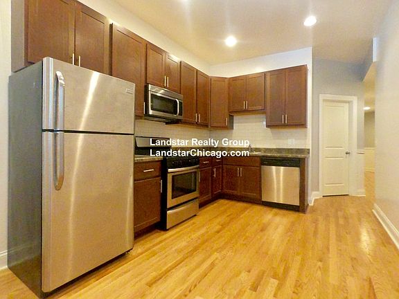 3rd image of 4518 N Magnolia Ave Fl 1ST