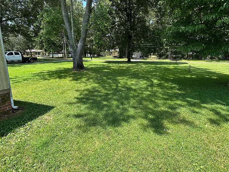 728 Cindy Hollow Rd — Photo 6
