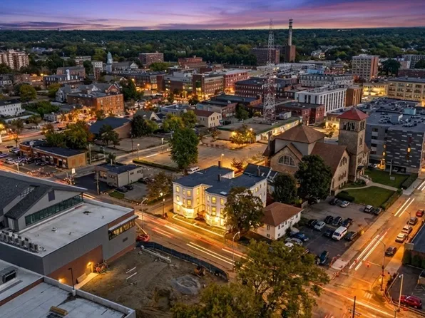 162 Warren Ave, Brockton, MA 02301