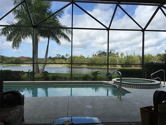 3rd image of 2571 Sawgrass Marsh Ct
