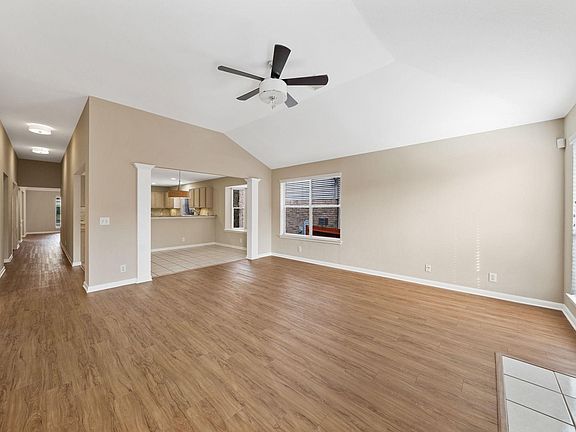 4th image of 11226 Jadestone Blvd