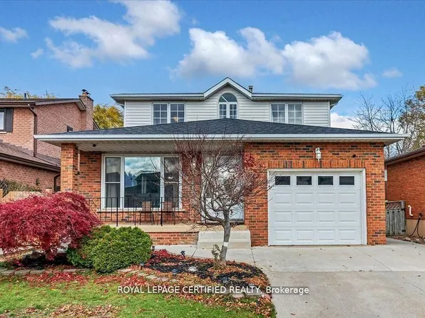 35 Trenholme Cres, Hamilton, ON L8W 2L4