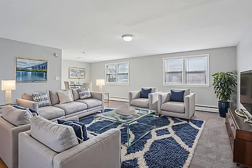 Barry Court Apartments Photo 1
