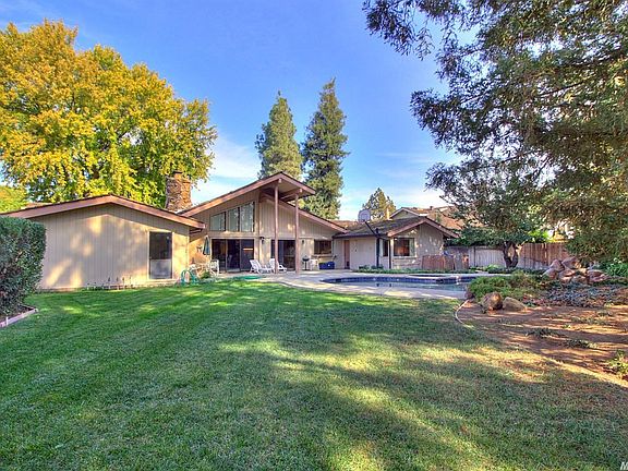3rd image of 44651 S El Macero Dr