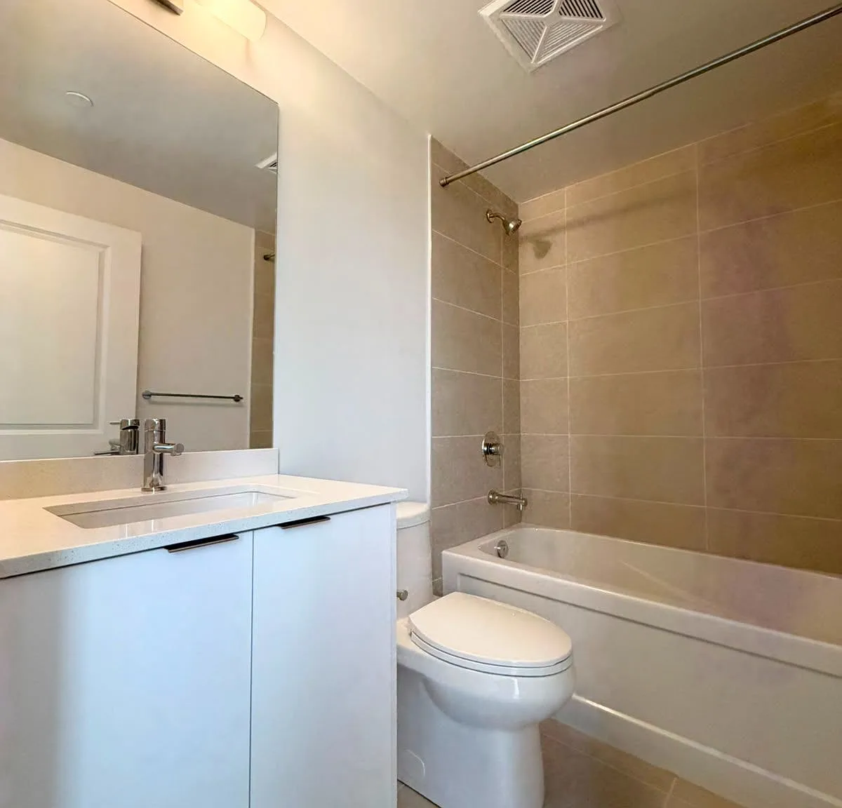 2 bed, $2,800 — Photo 3