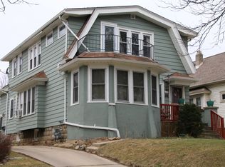 2363 N 65th St, Wauwatosa, WI 53213