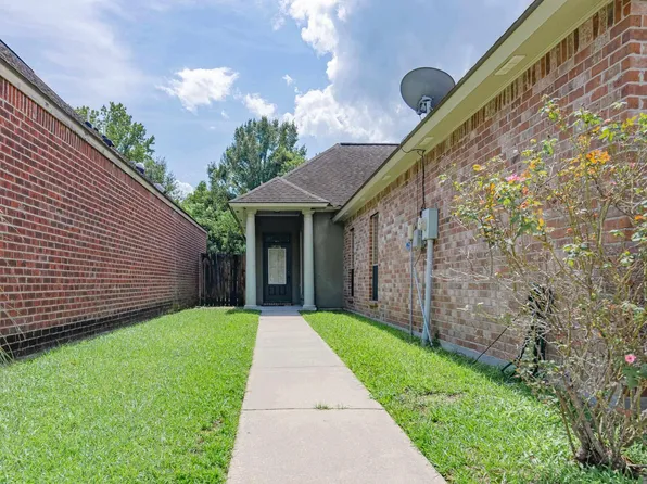 9614 Summer Pointe Ave, Baton Rouge, LA 70810