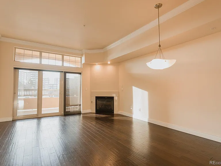 1120 Delaware St #406 — Photo 5