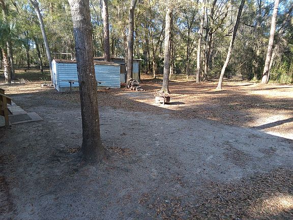 4th image of 104 Garden Pl
