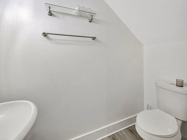 4427 Barnstead Dr — Photo 15