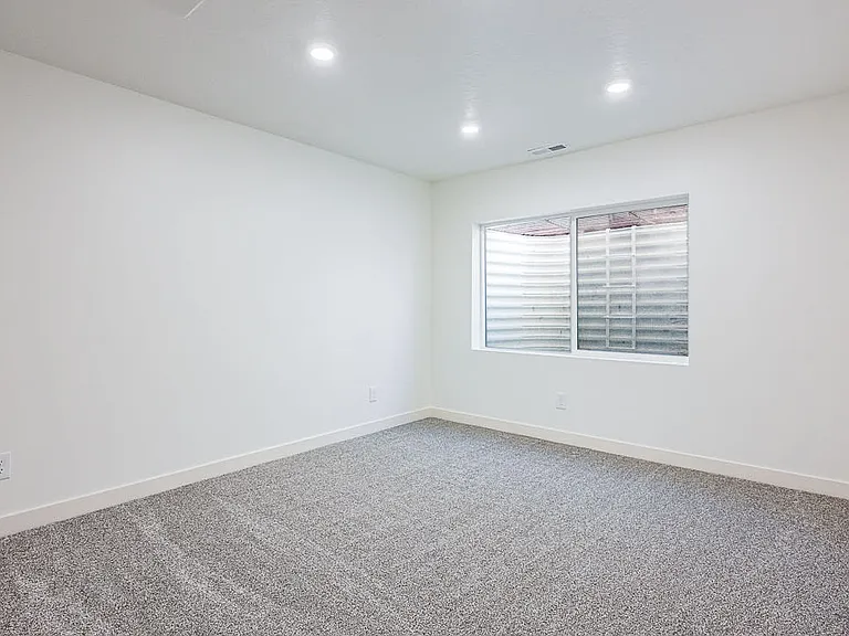 4th bedroom