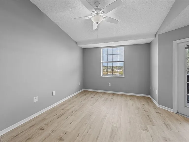 8736 River Homes Ln #7304 — Photo 5
