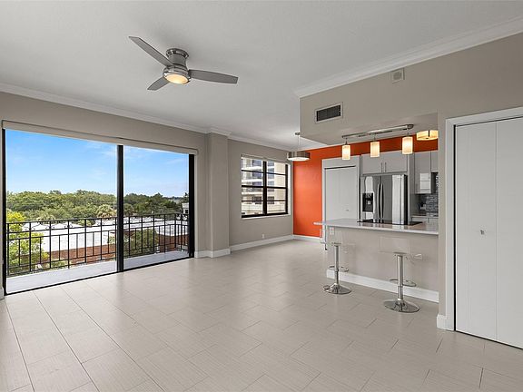 4th image of 2109 Bayshore Blvd Unit 507