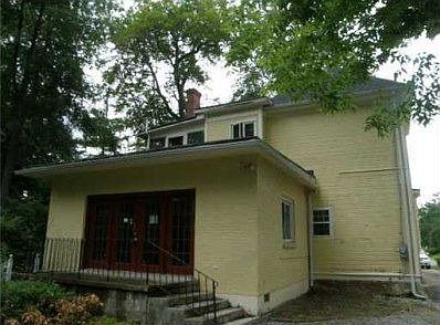 2nd image of 501 Scioto St