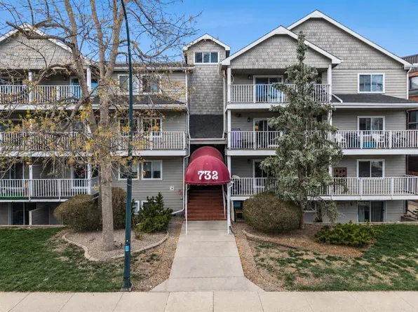 732 S 57th Ave SW #201, Calgary, AB T2V 0H4
